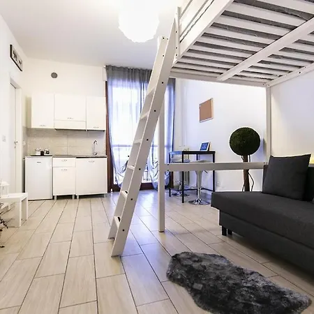 San Siro 24 Apartament *